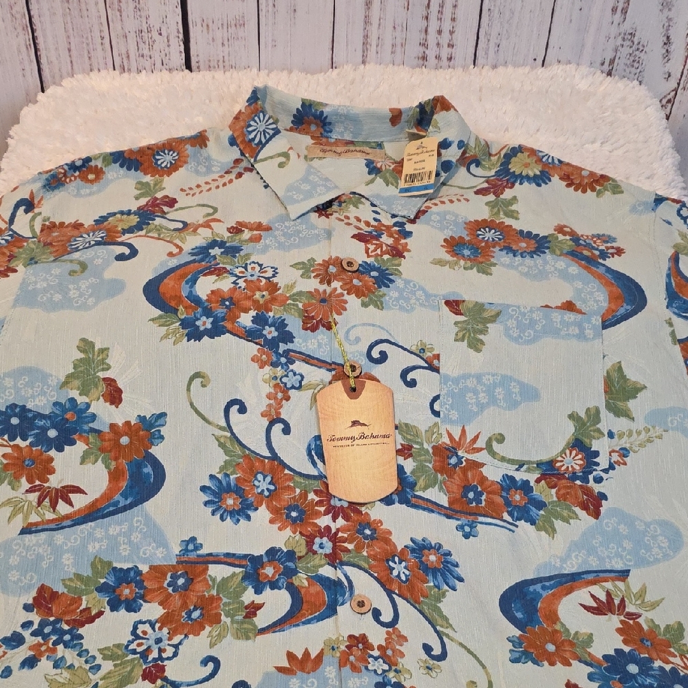 Tommy Bahama Men's Floral Shirt - Blue, Brown, and Green